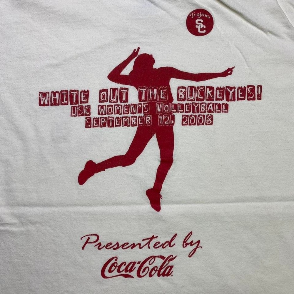 2000s USC Trojans college volleyball shirt